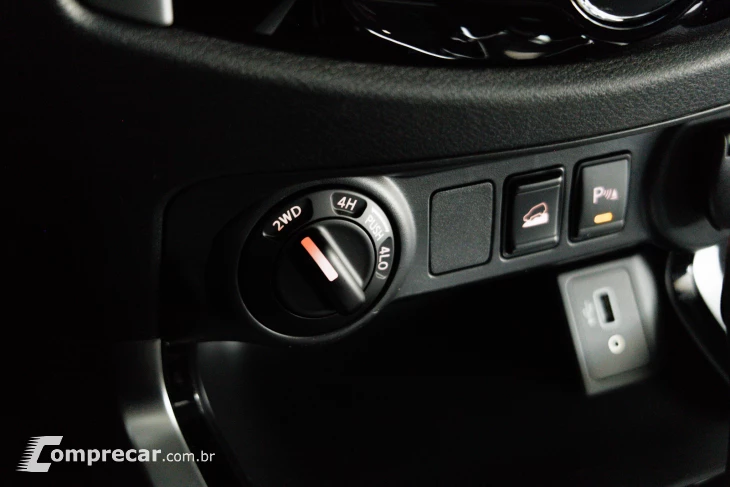 FRONTIER 2.3 16V Turbo XE CD 4X4