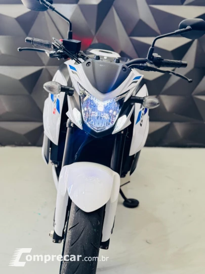 gsx-s750 az