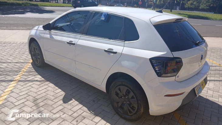 Polo Track 1.0 Flex 12V 5p
