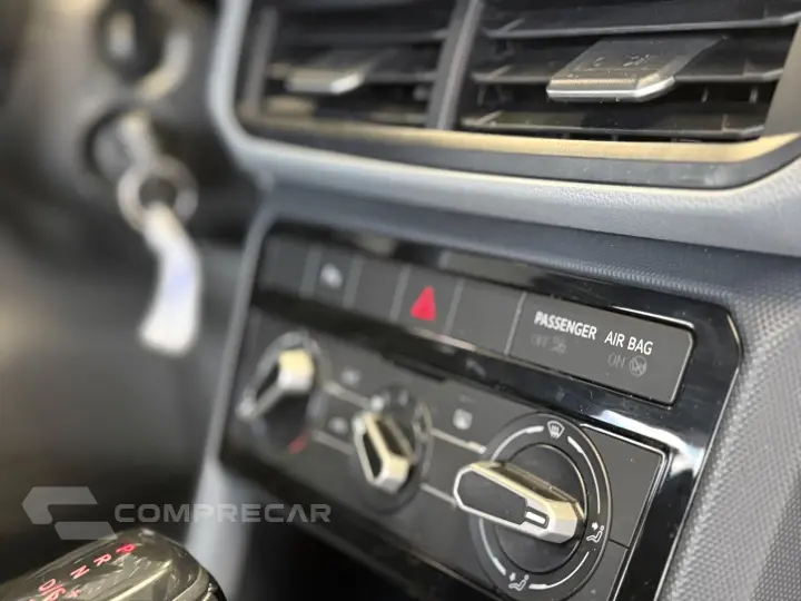 T-CROSS 1.0 200 TSI TOTAL FLEX AUTOMÁTICO
