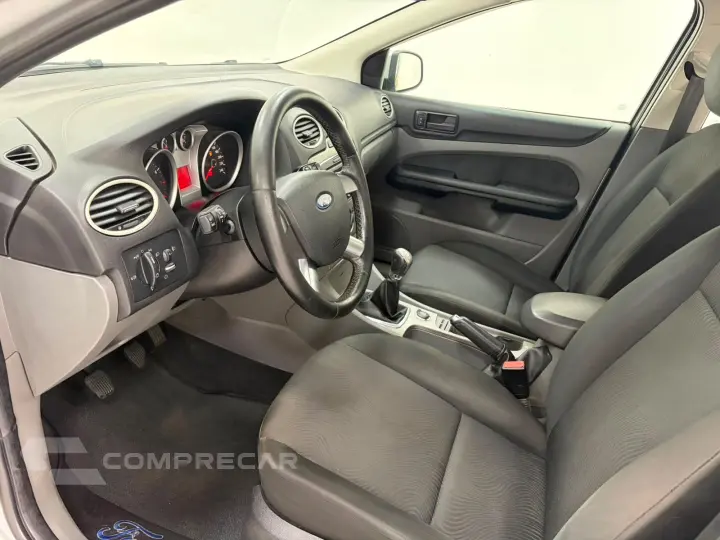 FOCUS 1.6 SE Sedan 16V