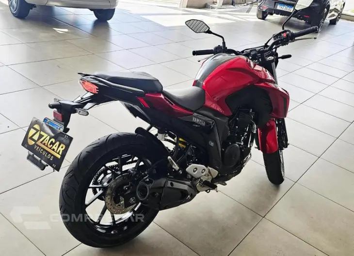 FZ25 FAZER