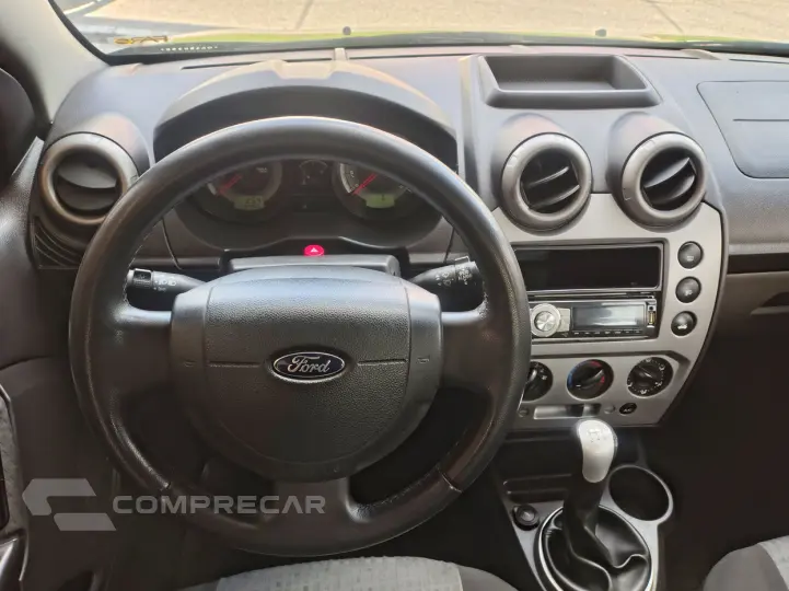 FIESTA 1.6 ROCAM SE SEDAN 8V