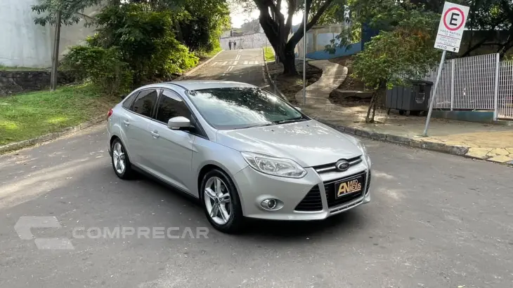 FOCUS 2.0 SE Sedan 16V
