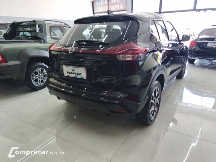 KICKS Sense 1.6 16V Flex Aut.
