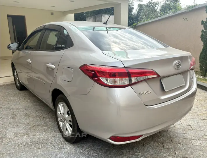 YARIS 1.5 16V Sedan XL Multidrive