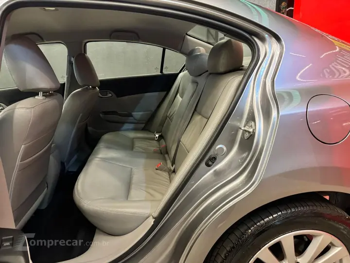 Civic 1.8 Lxs 16V Flex 4P Automático