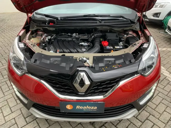 CAPTUR Intense Bose 1.6 16V Flex 5p Aut.