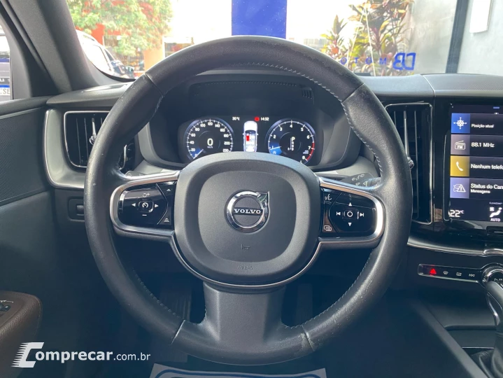 XC 60 T-5 MOMENTUM 2.0 254cv AWD 5p