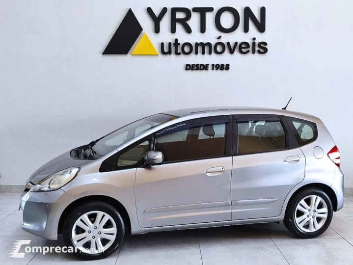 Fit 1.5 16V 4P EX