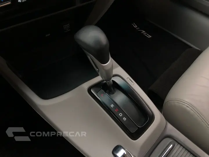 Civic 1.8 Lxl 16V Flex 4P Automático