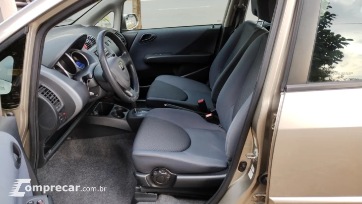 FIT 1.4 LX 8V