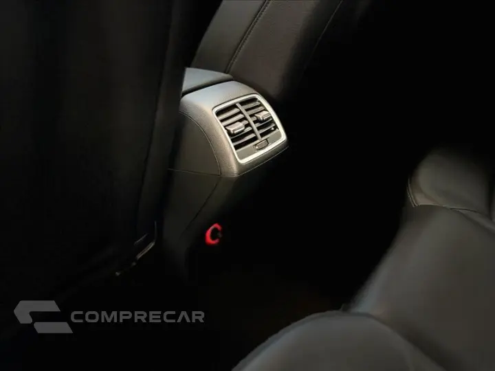 Q3 1.4 TFSI Ambition S Tronic