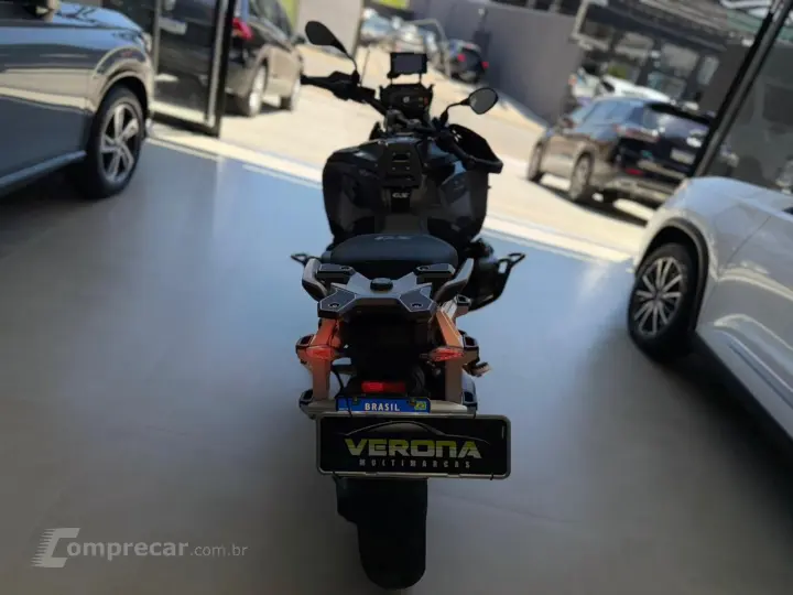 GS 1300 ADV TRIPLE BLACK