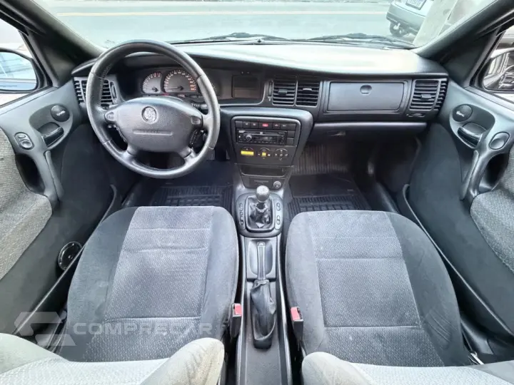 VECTRA 2.0 MPFI GLS 8V GASOLINA 4P MANUAL