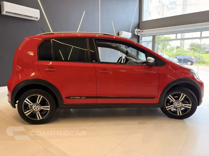 CROSS UP 1.0 TSI 12V FLEX 4P MANUAL