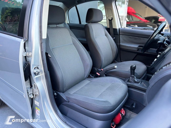POLO SEDAN 1.6 MI 8V