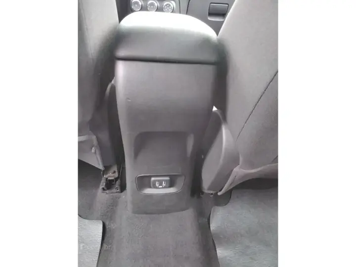 TRACKER 1.0 TURBO FLEX AUTOMÁTICO