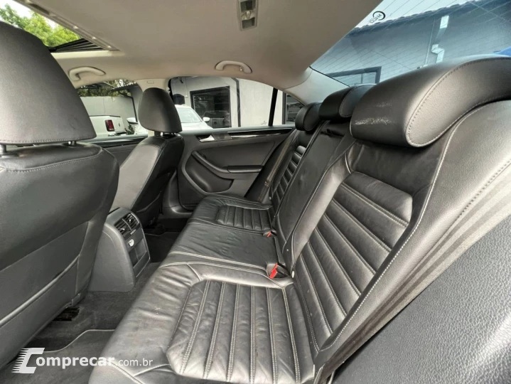 Jetta 2.0 4P TSI HIGHLINE 211 CV AUTOMÁTICO