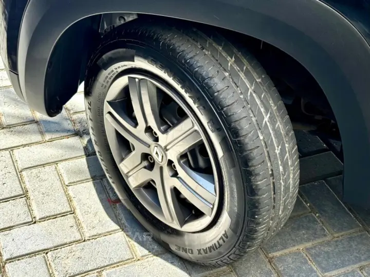 KWID 1.0 12V SCE FLEX ZEN MANUAL
