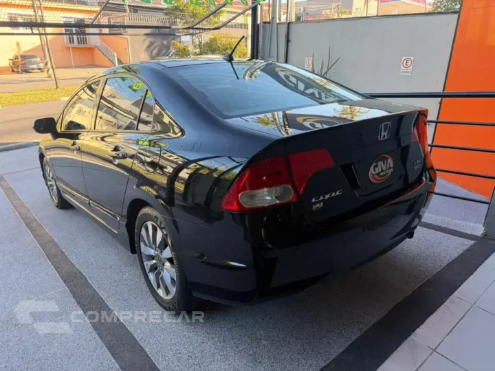 Civic Sed. LXL/ LXL SE 1.8 Flex 16V Aut.