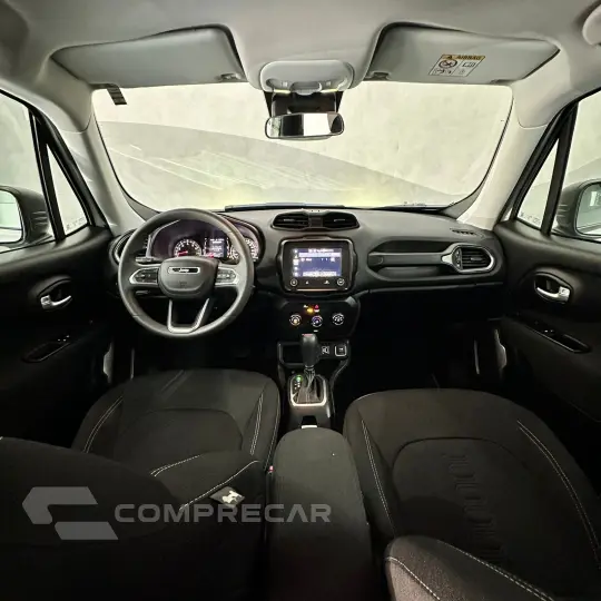 Renegade Sport T270 1.3 TB 4x2 Flex Aut.