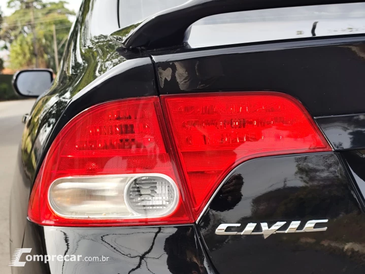 CIVIC 1.8 LXS 16V GASOLINA 4P MANUAL