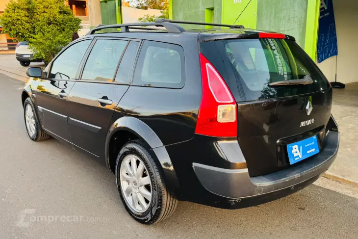 MEGANE 1.6 Dynamique Grand Tour 16V