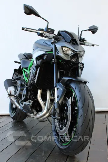 KAWASAKI Z900