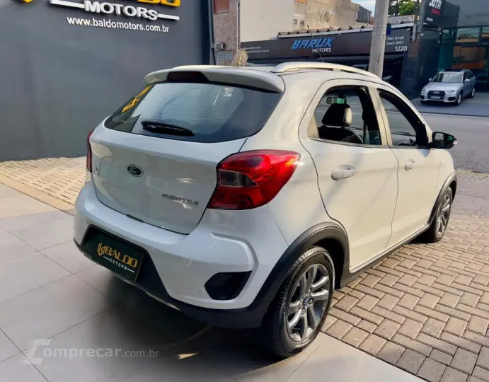 Ka 1.5 FreeStyle 12V Flex 5p Mec.