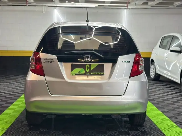 FIT - 1.4 LXL 16V 4P MANUAL