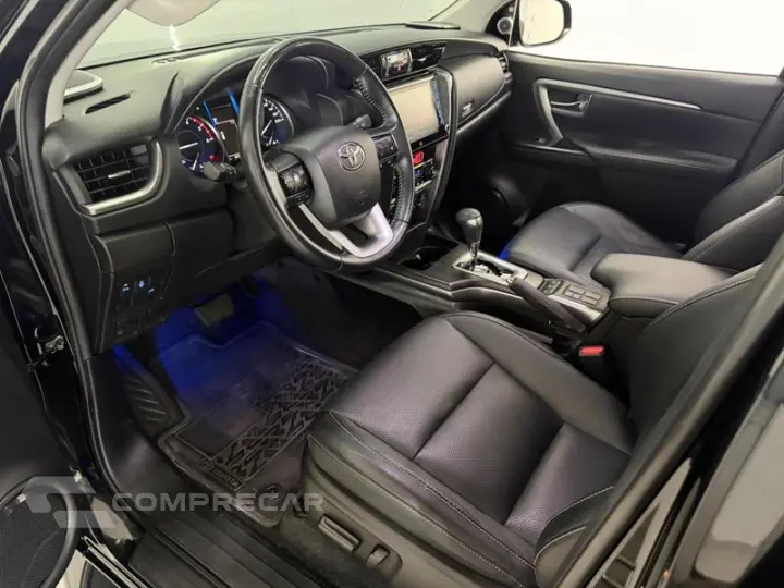 HILUX SWSRXA4FD