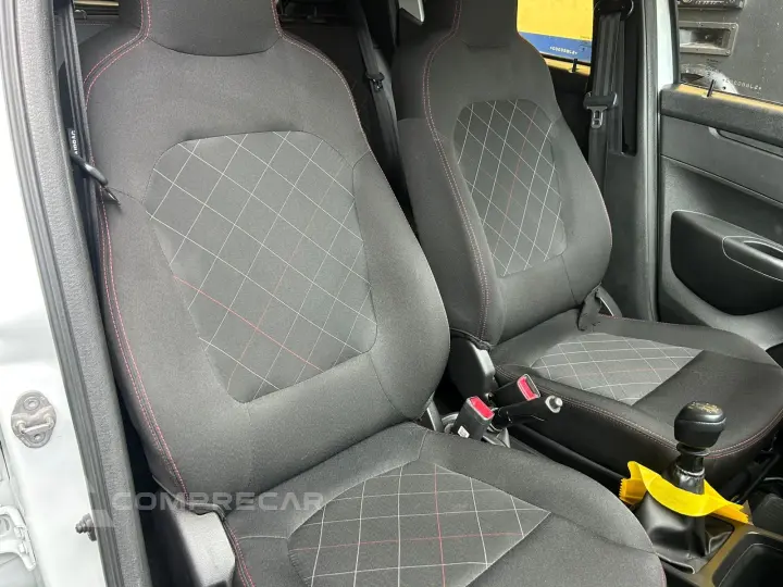 Kwid KWID Zen 1.0 Flex 12V 5p Mec.