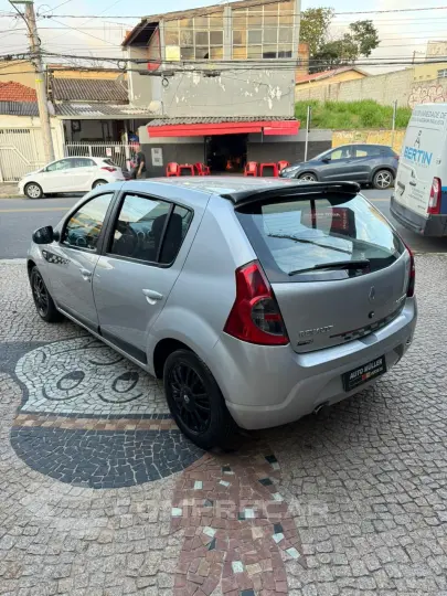 SANDERO 1.6 GT Line Limited