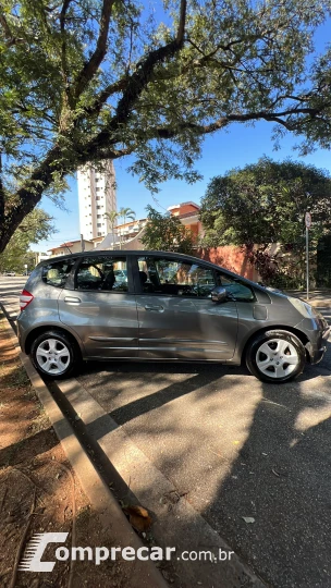 FIT 1.4 LX 16V