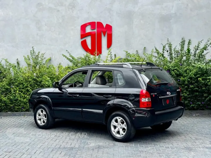 TUCSON 2.0 MPFI GLS 16V 143CV 2WD FLEX 4P AUTOMÁTICO