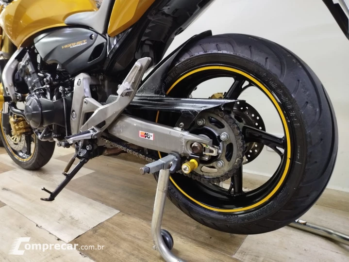 HORNET CB 600 F