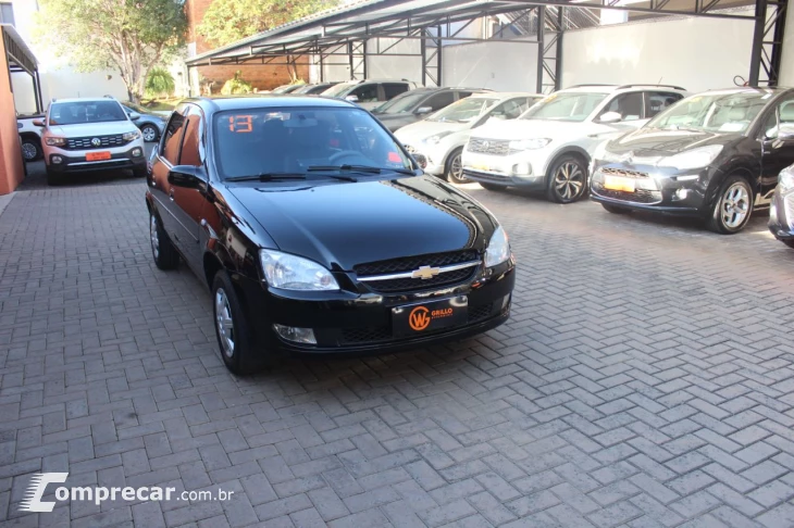 Classic Sedan 1.0 4P VHCE FLEX LS