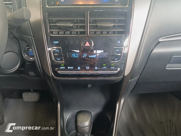 YARIS 1.5 16V SEDAN XS MULTIDRIVE