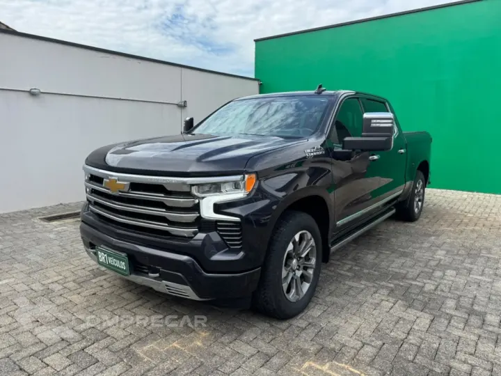 SILVERADO 5.3 V8 GASOLINA 1500 HIGH COUNTRY 4X4 AUTOMÁTICO
