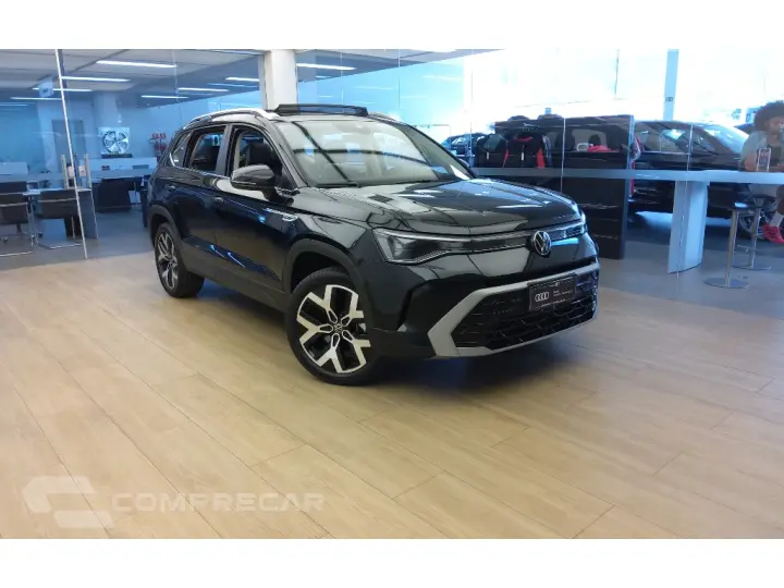 TAOS 1.4  250 TSI TOTAL FLEX HIGHLINE AUTOMÁTICO