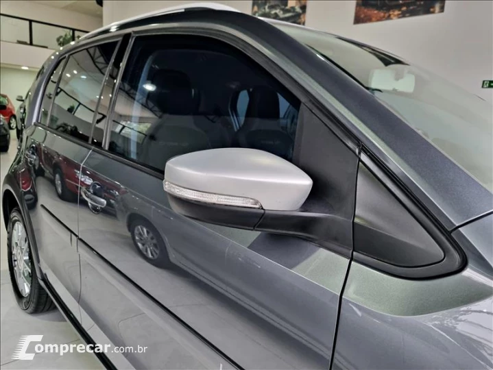 CROSS UP 1.0 TSI 12V