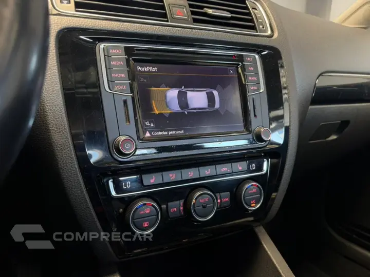 JETTA 2.0 TSI HIGHLINE 211CV GASOLINA 4P TIPTRONIC