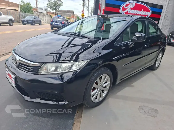 Civic 1.8 Lxs 16V Flex 4P Automático