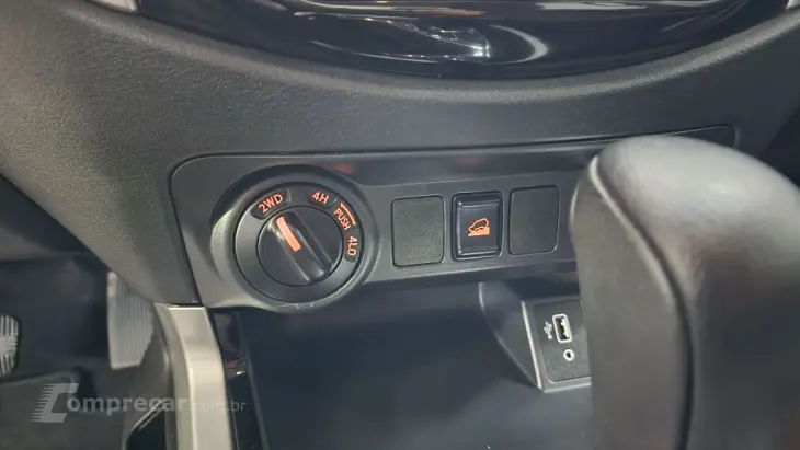 Frontier ATTAC.CD 4x4 2.3 Bi-TB Die. Aut