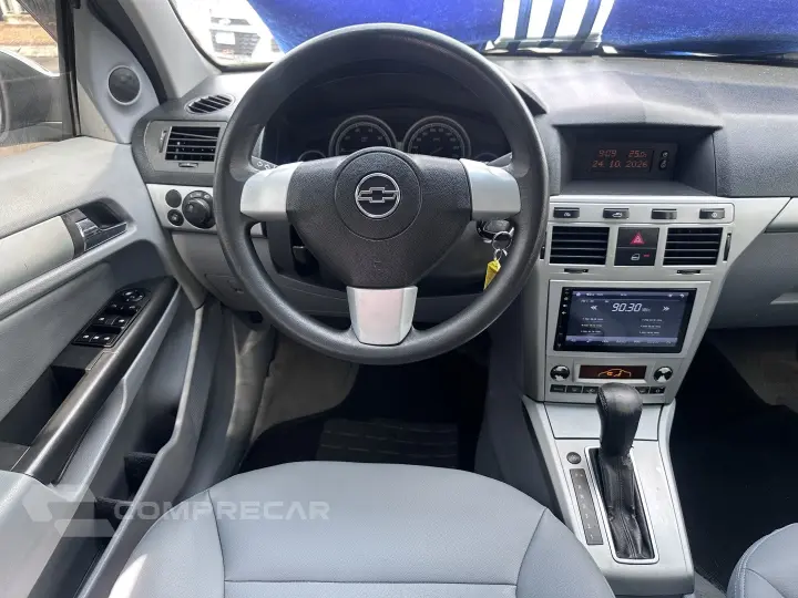 VECTRA 2.0 MPFI ELEGANCE 8V FLEX 4P AUTOMÁTICO