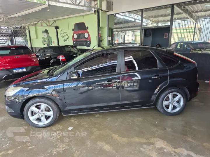 FORD FOCUS 2.0 HAT