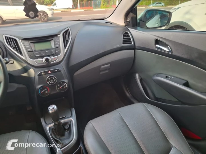 HB20S 1.6 Comfort Plus 16V