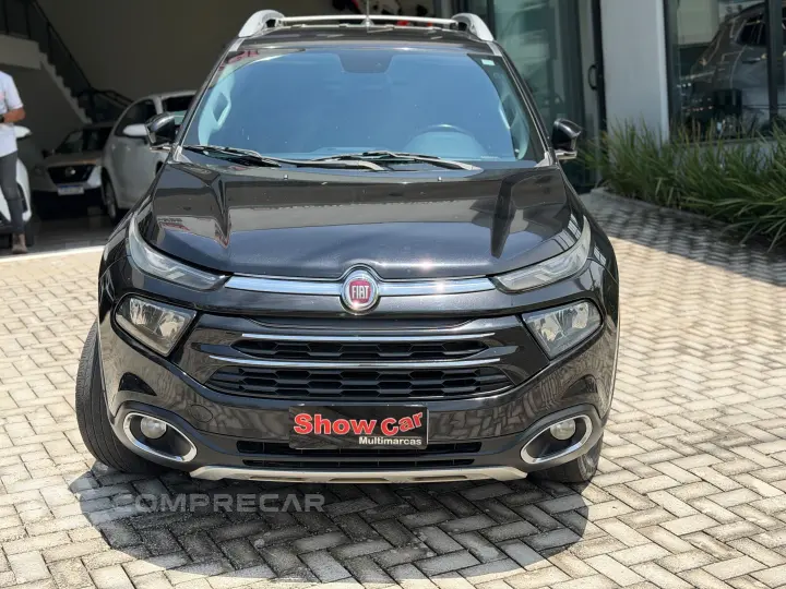 TORO 2.0 16V Turbo Volcano 4WD AT9