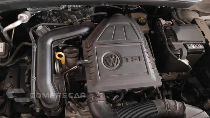 T-CROSS 1.0 200 TSI TOTAL FLEX COMFORTLINE AUTOMÁ